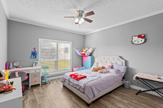 621 Pioneer, Bridge City, TX 77611