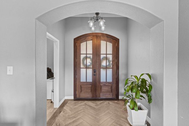 621 Pioneer, Bridge City, TX 77611