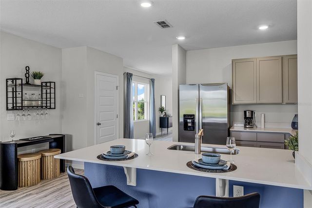 5717 SOMERSET DRIVE, Haines City, FL 33844