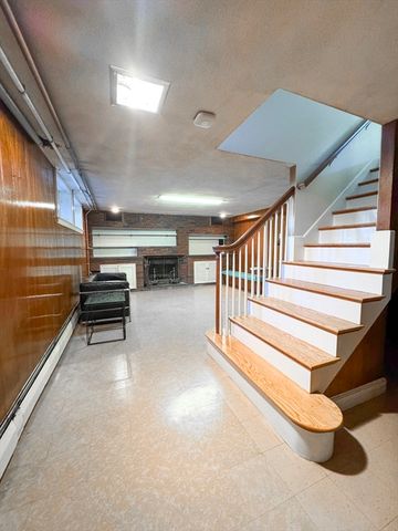 40 Walter Street 1, Lynn, MA 01902