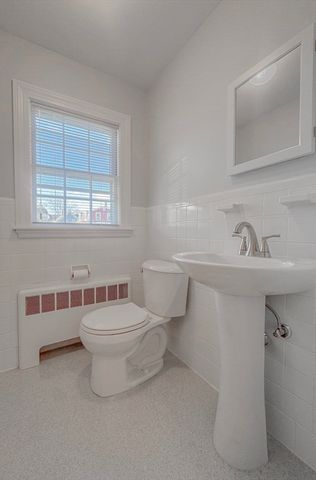 40 Walter Street 1, Lynn, MA 01902