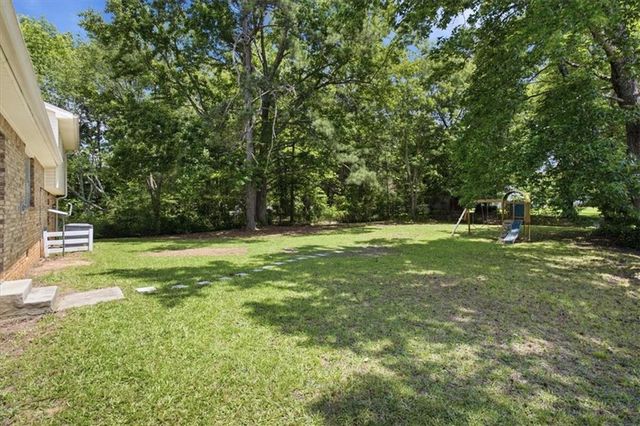 941 Cochise Trail, Conyers, GA 30094