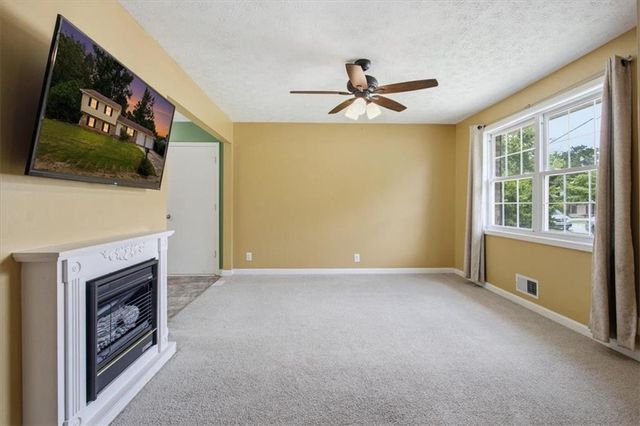 941 Cochise Trail, Conyers, GA 30094