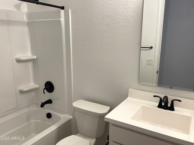10027 W VERDE Lane, Avondale, AZ 85392