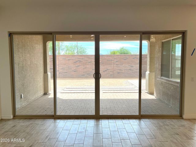 10027 W VERDE Lane, Avondale, AZ 85392