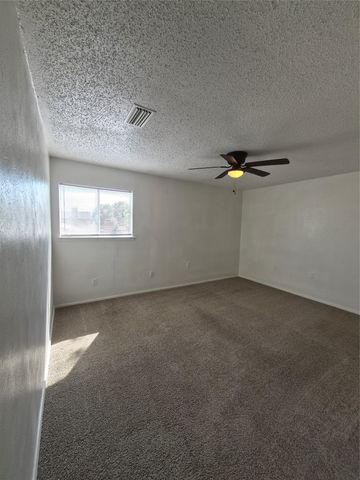 1912 Forestdale Drive, Richardson, TX 75081