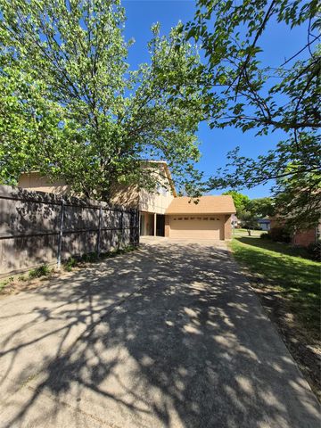 1912 Forestdale Drive, Richardson, TX 75081