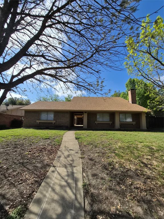 1912 Forestdale Drive, Richardson, TX 75081