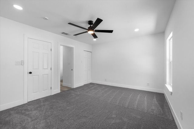 1312 Lindsey Street, Fort Worth, TX 76105