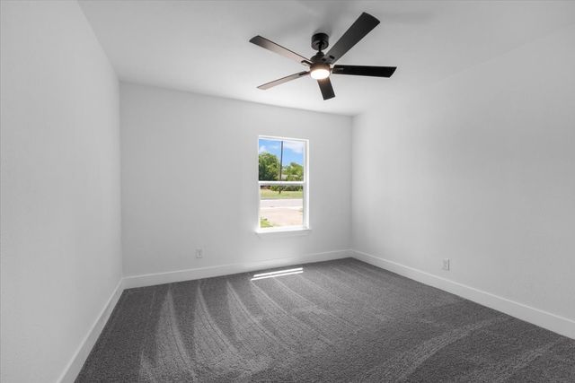 1312 Lindsey Street, Fort Worth, TX 76105