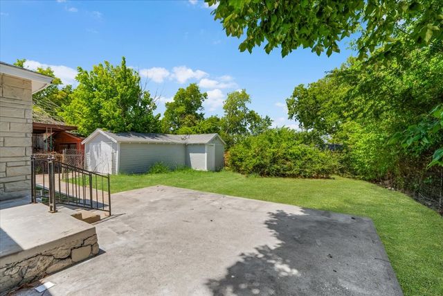 1312 Lindsey Street, Fort Worth, TX 76105