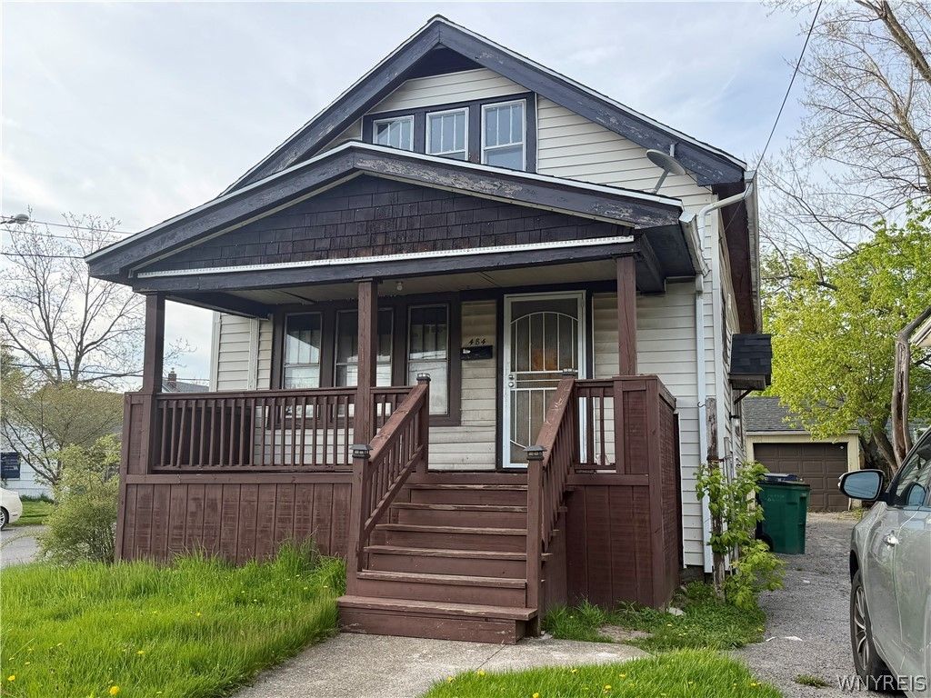 484 Dartmouth Avenue, Buffalo, NY 14215