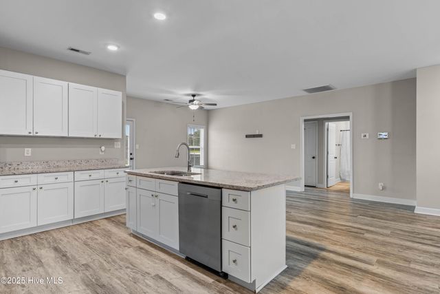 123 Cypress Manor Court, Jacksonville, NC 28540