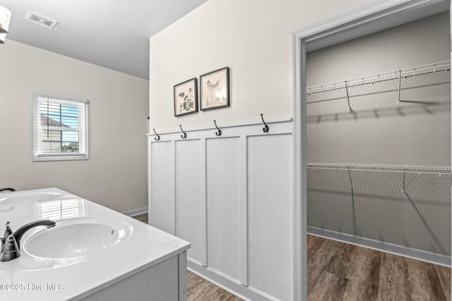 123 Cypress Manor Court, Jacksonville, NC 28540