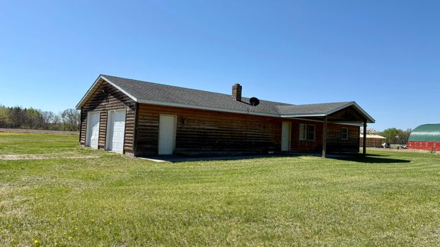 33352 County 28, Motley, MN 56466