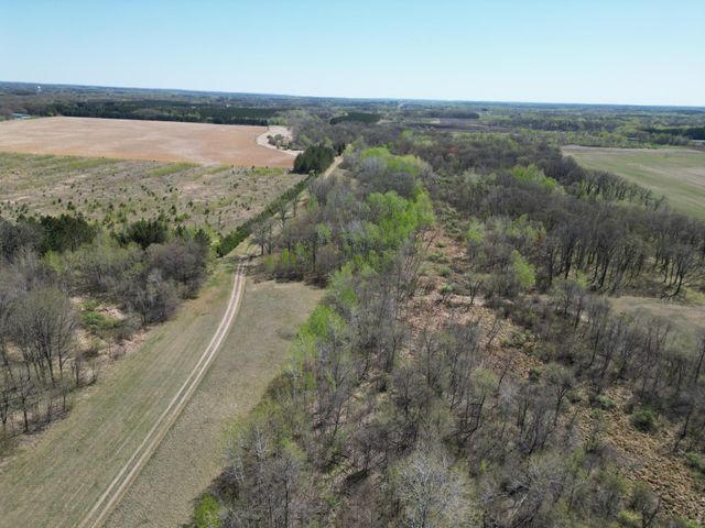 33352 County 28, Motley, MN 56466