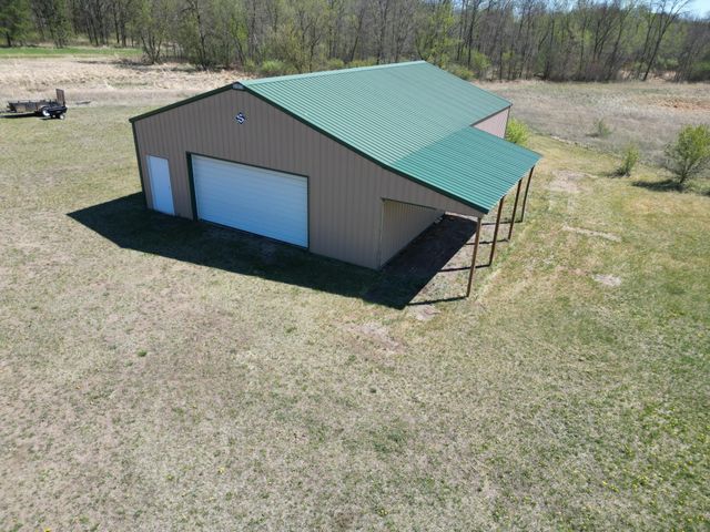 33352 County 28, Motley, MN 56466