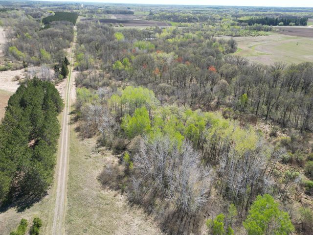 33352 County 28, Motley, MN 56466