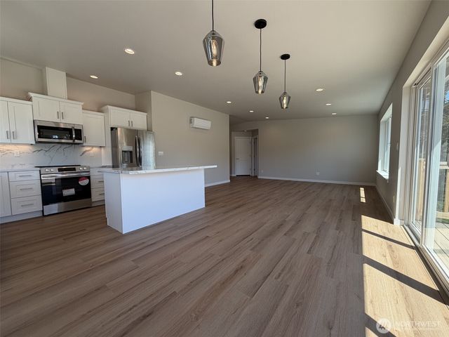 621 La Fiesta Street, Coupeville, WA 98239