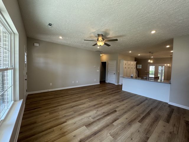 229 N Fork Branch Rd, Tullahoma, TN 37388