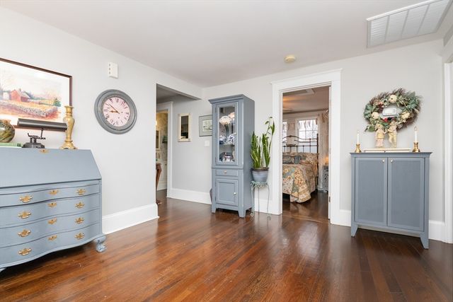 83 Orange Street 2, Boston, MA 02131