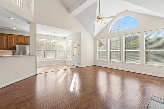 5819 Brook Bend Drive, Sugar Land, TX 77479