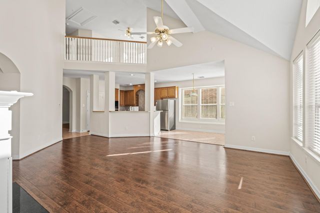 5819 Brook Bend Drive, Sugar Land, TX 77479