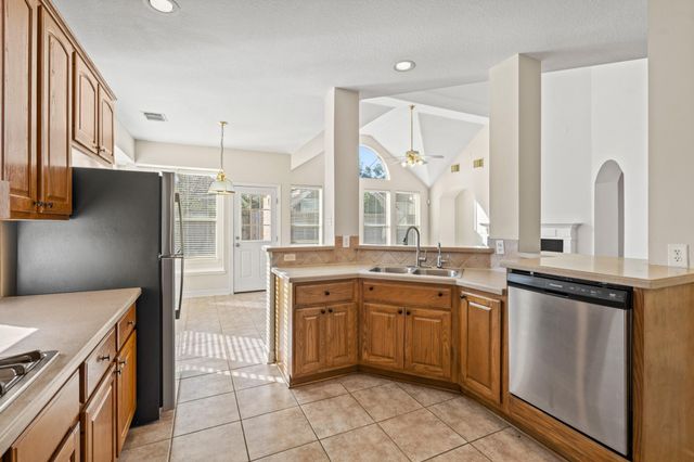 5819 Brook Bend Drive, Sugar Land, TX 77479