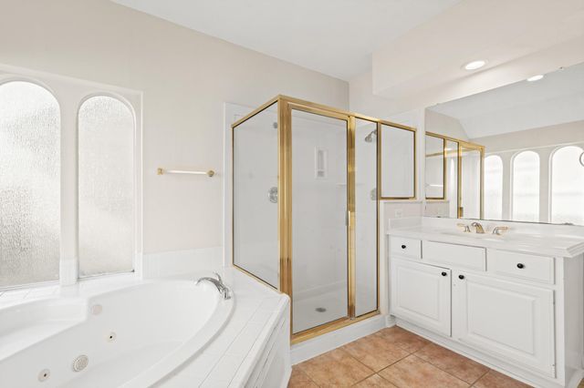 5819 Brook Bend Drive, Sugar Land, TX 77479