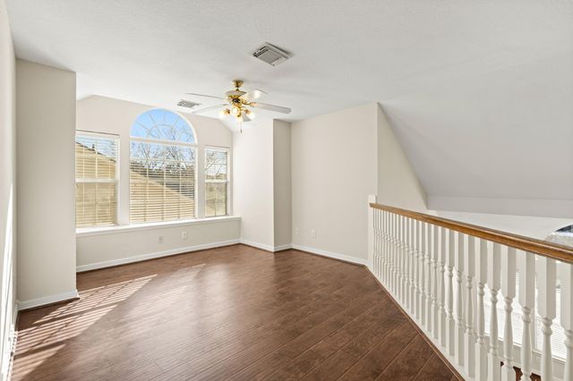 5819 Brook Bend Drive, Sugar Land, TX 77479