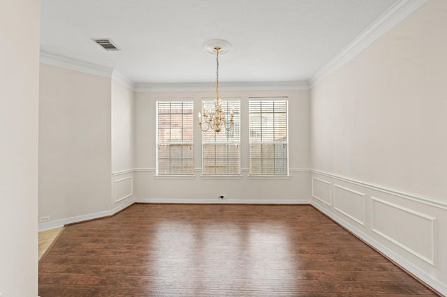 5819 Brook Bend Drive, Sugar Land, TX 77479