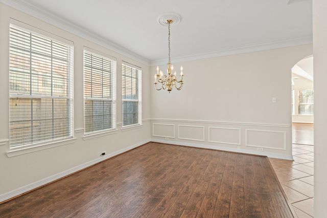 5819 Brook Bend Drive, Sugar Land, TX 77479