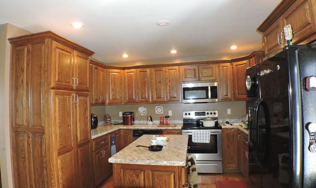 10625 Main Street, Jeffersonville, KY 40337