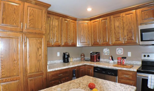 10625 Main Street, Jeffersonville, KY 40337