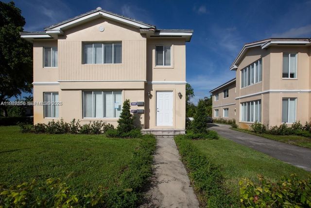 2882 S Le Jeune Rd 2882, Coral Gables, FL 33134