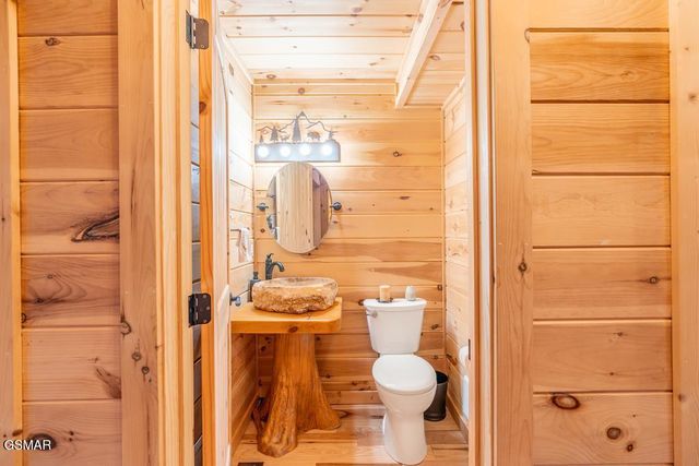 4015 Ravens Den Way, Sevierville, TN 37862