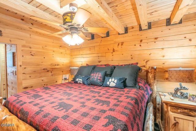 4015 Ravens Den Way, Sevierville, TN 37862