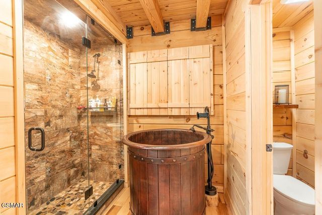 4015 Ravens Den Way, Sevierville, TN 37862