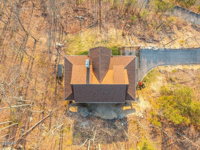 4015 Ravens Den Way, Sevierville, TN 37862