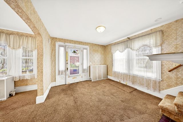 72 Carroll St, New Bedford, MA 02740