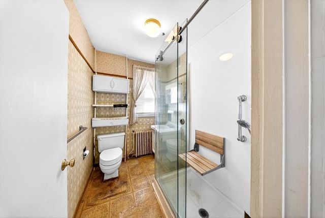 72 Carroll St, New Bedford, MA 02740