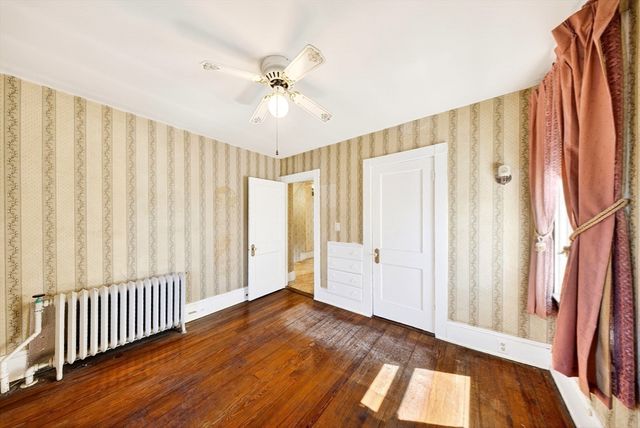 72 Carroll St, New Bedford, MA 02740