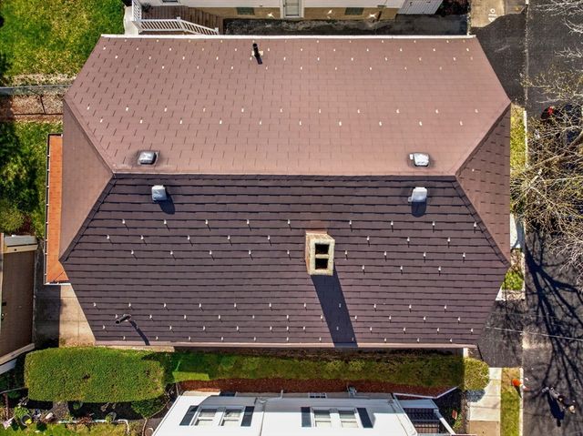 72 Carroll St, New Bedford, MA 02740