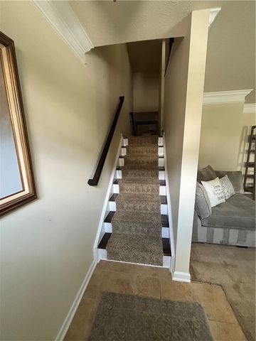 607 Shelley Ln, Pine Twp, PA 15090