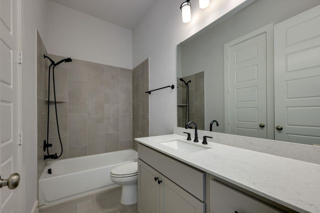 223 Trailing Lantana LN, San Marcos, TX 78666