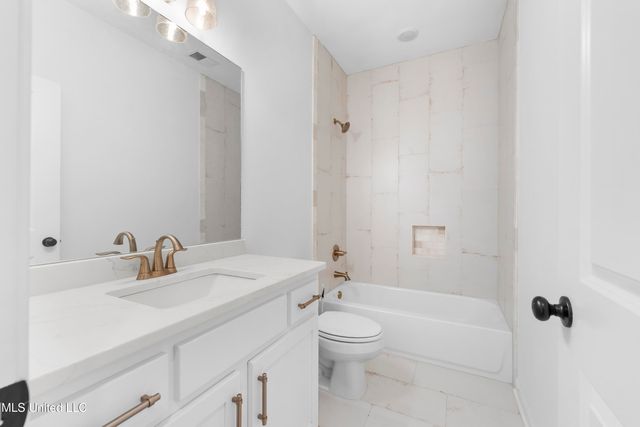 3856 Camborne Lane, Hernando, MS 38632