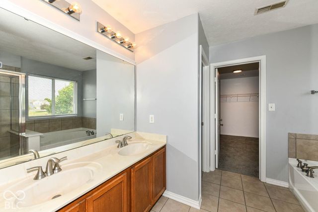 8030 Cole Wood Boulevard, Indianapolis, IN 46239