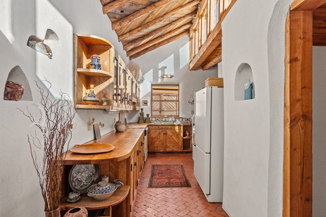 481 Camino Don Miguel, Santa Fe, NM 87505