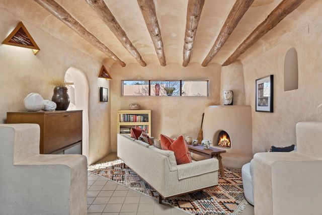 481 Camino Don Miguel, Santa Fe, NM 87505