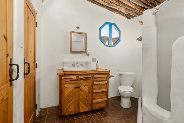 481 Camino Don Miguel, Santa Fe, NM 87505